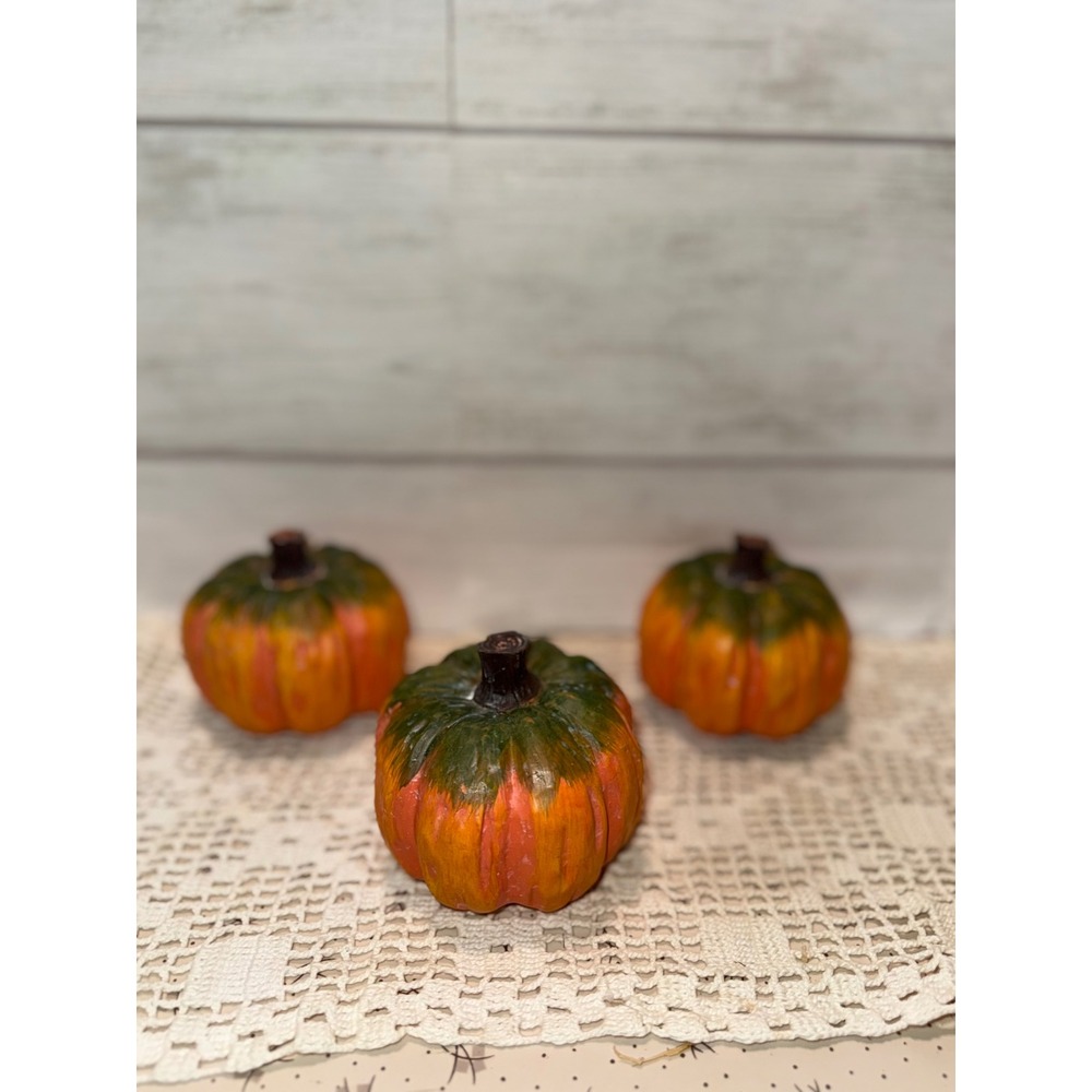 Set of 3 Rustic Fall Harvest Pumpkins Orange Green Autumn Decor Farmhouse Style